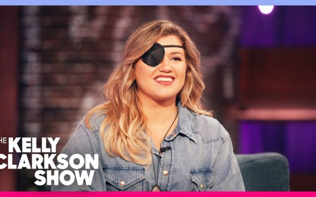 Why is Kelly Clarkson Wearing A Eye Patch?