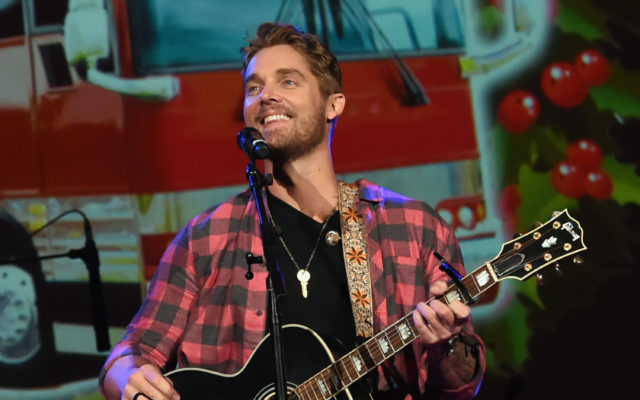 Brett Young Brings His Daughter to Soundcheck